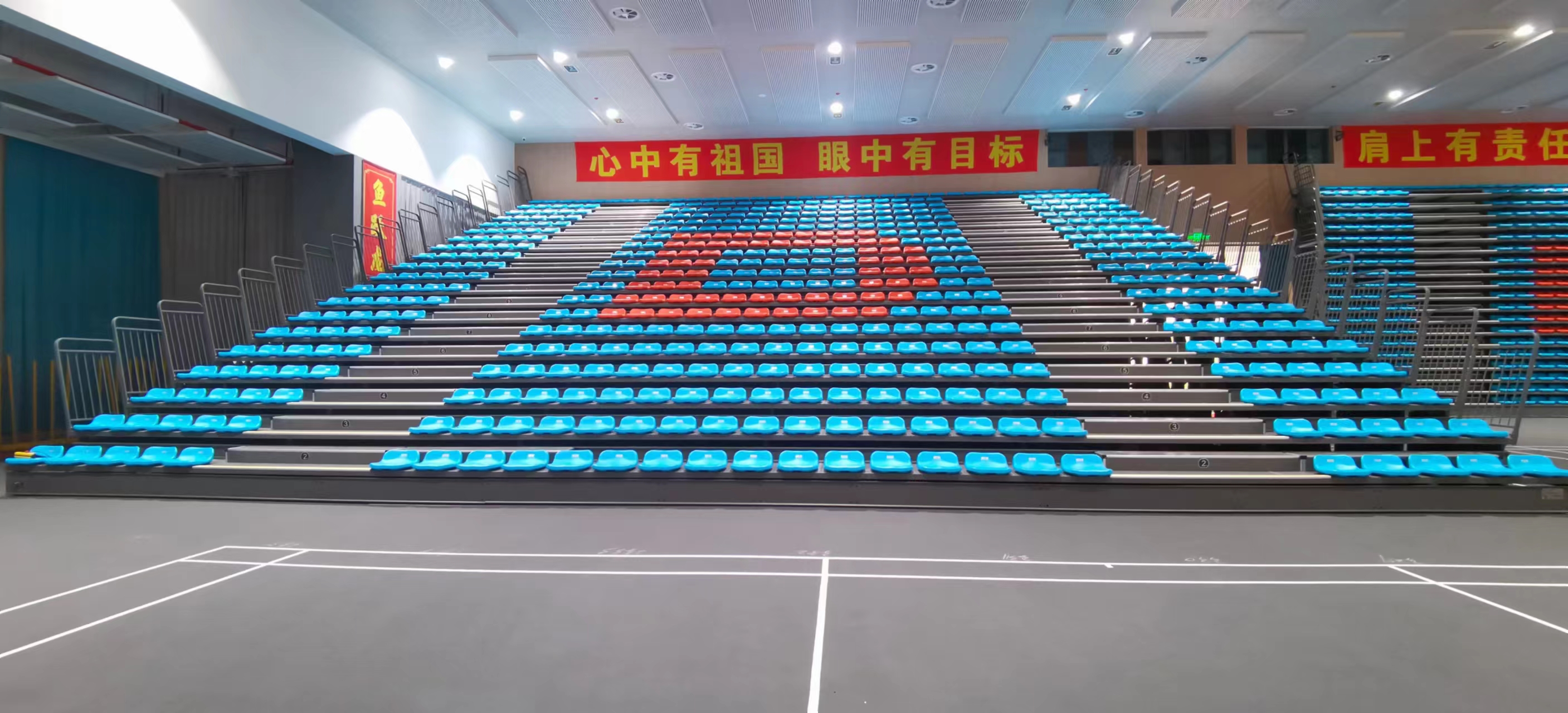 伸缩看台座椅